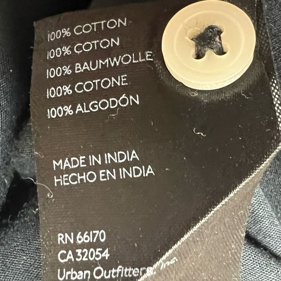 Anthropologie‎ Black Tunic Top Long Sleeve Collared V Neck Womens Medium Buttons - Picture 9 of 11